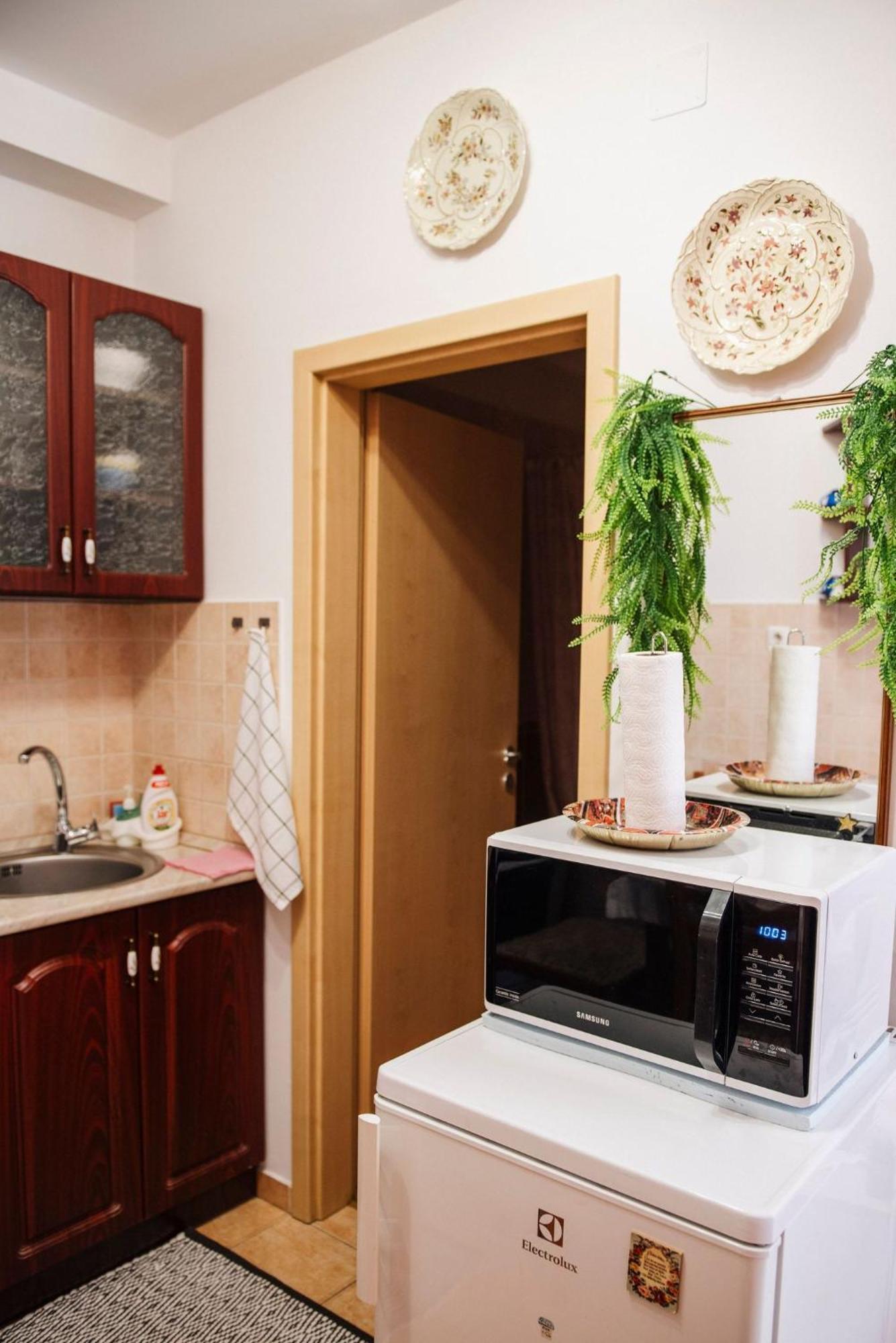 Inci Apartman Pecs Luaran gambar